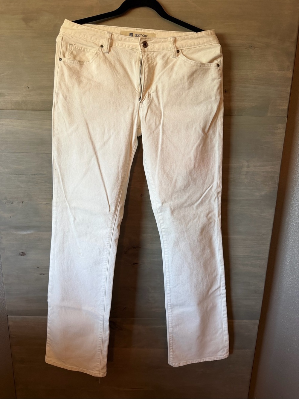 GAP Women's Off-White Bootcut Jeans